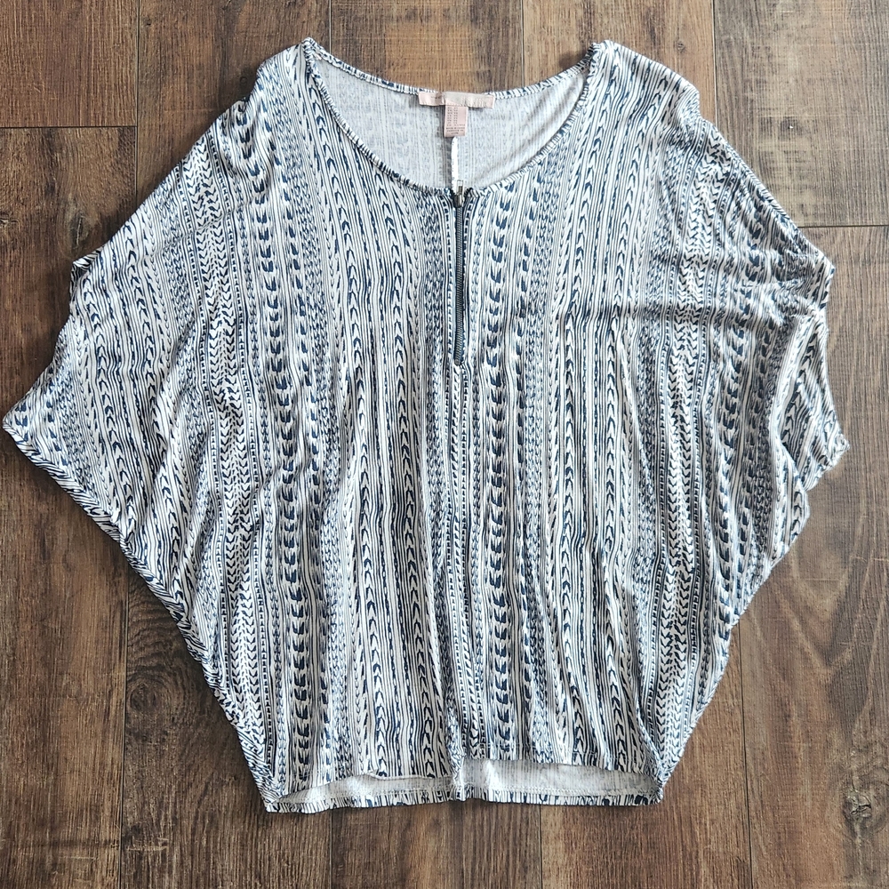 Forever 21 Black and White Patterned Blouse